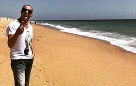 José Carlos Pereira rapa o cabelo. Mas nem imagina porquê...