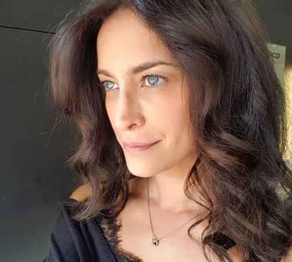 Andreia Dinis toda nua neste dia da mãe