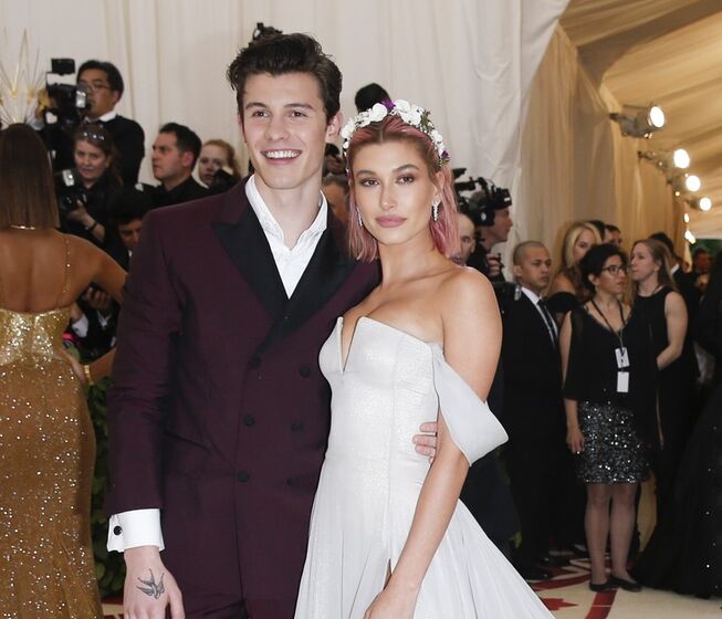 Hailey Baldwin, shawn mendes