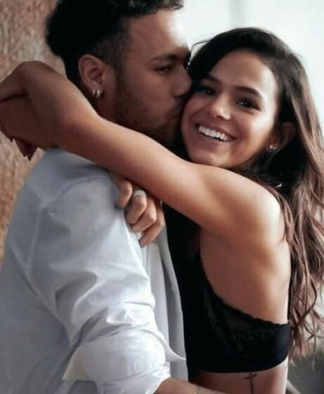 Bruna Marquezine, Neymar, C&A