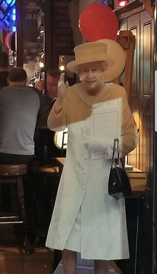 tracey dooley, tyler dooley, família de meghan markle