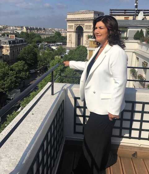 Dolores Aveiro