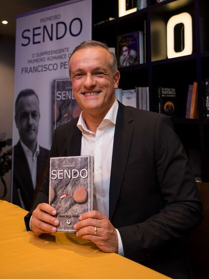 Francisco Penim, CMTV, livro, romance, Primeiro Sendo