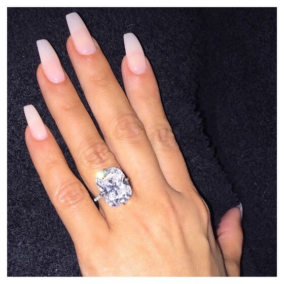 Kim Kardashian, Kanye West