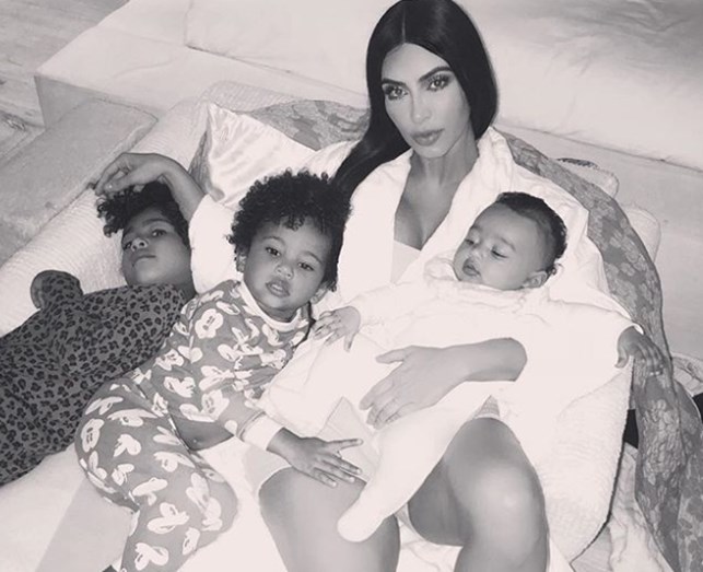 Já Conhece Chicago, A Filha Mais Nova De Kim Kardashian? - Celebridades ...