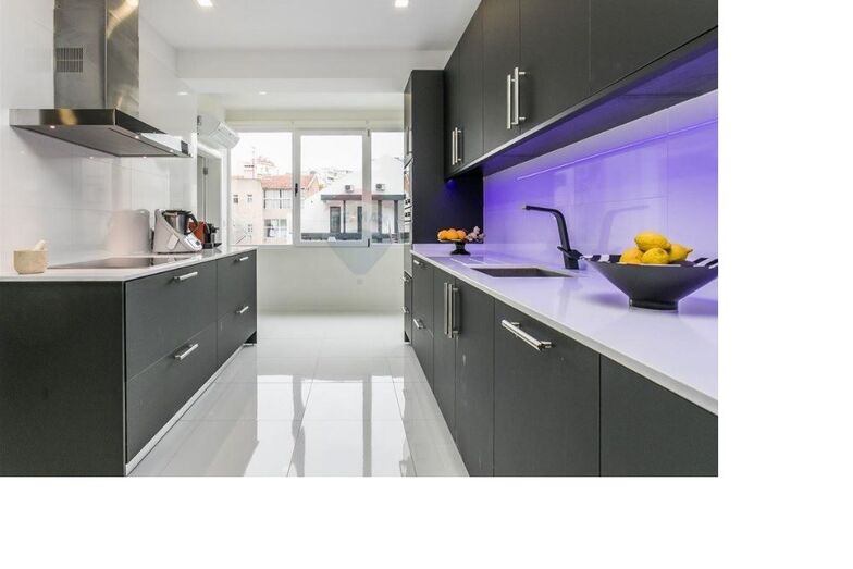 mickael carreira, tony carreira, apartamento, casa, imagens, compra, vende casa