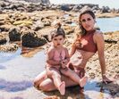 Carolina Patrocínio, maternidade, boa forma, filhas, abdominais, redes sociais 