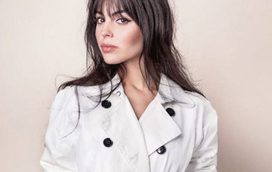 Sem medo de ficar com barriga! Olhe como Georgina é provocadora