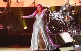 Mais de 30 anos de concertos em Portugal. Fafá de Belém anima público no Casino Estoril