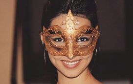 Estrela porno portuguesa despe-se para mostrar o seu apoio à seleção nacional