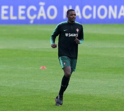 William Carvalho já protagonizou polémicas com mulheres no passado