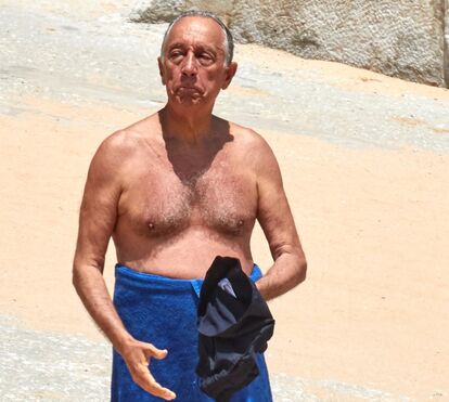 Marcelo Rebelo de Sousa apanhado na praia por Fernando Rocha