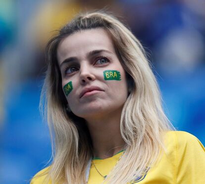 Elas aqueceram as bancadas do Brasil X Costa Rica