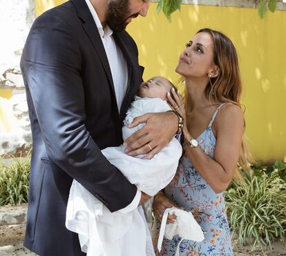 Carolina Patrocínio batiza a filha mais nova