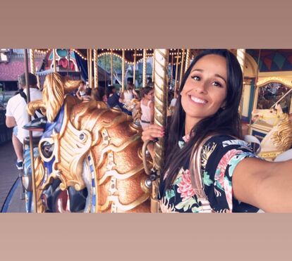 Rita Pereira diverte-se com a irmã e o afilhado na Disneyland