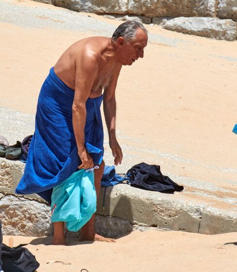 Presidente, Marcelo Rebelo de Sousa, calções, praia, cascais, presidente da república