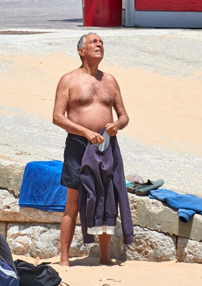 Presidente, Marcelo Rebelo de Sousa, calções, praia, cascais, presidente da república