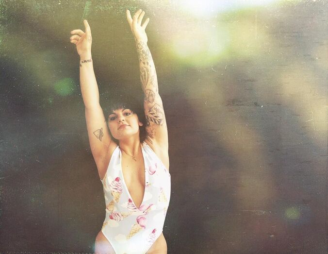 Sem dinheiro nos bolsos, Fanny Rodrigues é obrigada a regressar aos 'reality shows'