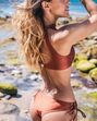 bumbuns, verão, redes sociais, celebridades, Carolina patrocinio