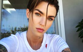 Ruby Rose publica denuncia possível namoro com Demi Lovato