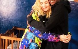 "O berço onde nos conhecemos!" Madonna regressa ao orfanato onde adotou o filho David