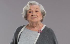 Eunice Muñoz levada de urgência para o hospital São Francisco Xavier