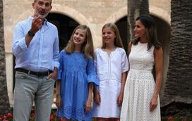 As imagens mais divertidas de Letizia e Felipe com as filhas em Maiorca