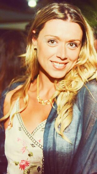 Nilton, Maria Valente