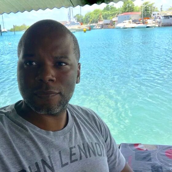 Coréon Du, José Eduardo dos Santos