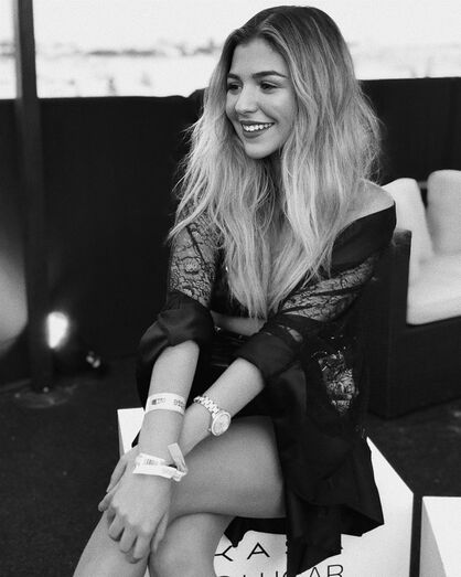 Bárbara Bandeira volta a surpreender com fotos em lingerie