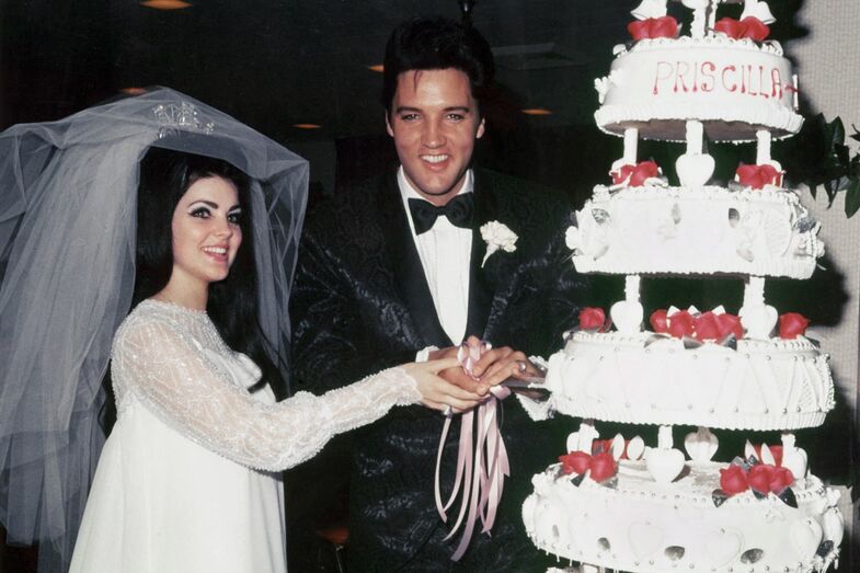 Priscilla Presley 