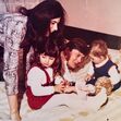 Melania Trump, Viktor e Amalija Knavs, Ines Knauss