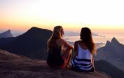 mulheres, amigas, por do sol, brasil, rio de janeiro,montanha, ar livre