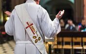 Padre, igreja catolica, cronica moita flores