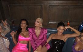 Kylie Jenner comemora 21 anos com mega 'festão' rodeada do clã Kardashian e muitas celebridades