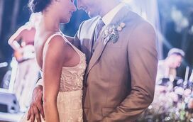 As fotografias mais românticas de Isis Valverde com o marido