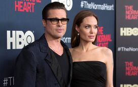 Álcool, gritos e agressões a bordo de avião. Divorciada de Brad Pitt, Angelina Jolie quer reabrir investigação sobre momentos de terror vividos com os filhos 