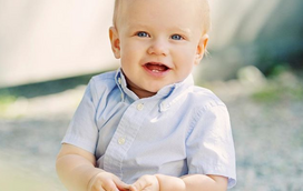 Gabriel, o príncipezinho mais novo da Suécia, celebra 1 ano de vida