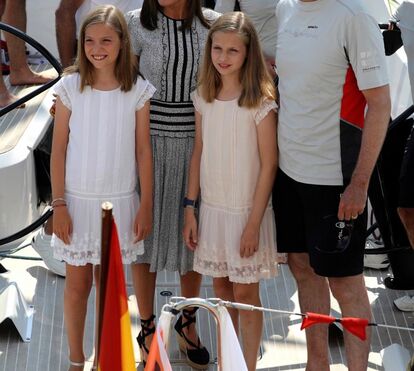 Amigas de fachada: Letizia e Sofia unidas para calar comentários negativos