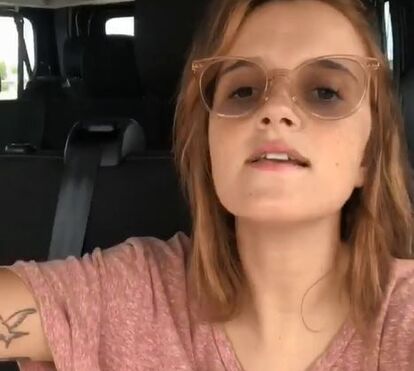 Grávida, Carolina Deslandes desobedece a lei e põe vida em risco