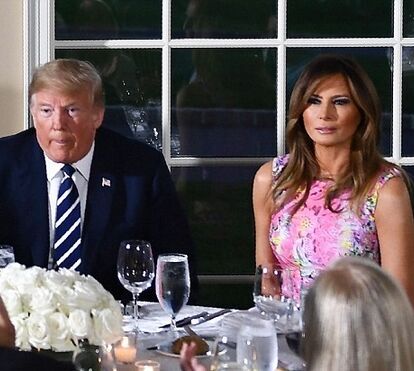 Melania recicla vestido de 430 euros... tal como fazem Kate e Letizia