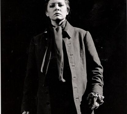 Sem dinheiro e sem trabalho, cantora lírica Helena Vieira vai viver para a Casa do Artista