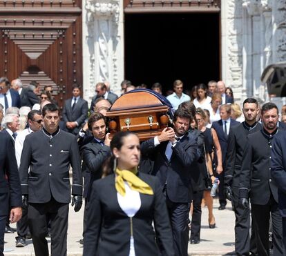 Jerónimos: Lágrimas e muita dor no último adeus ao milionário Pedro Queiroz Pereira