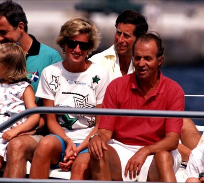 Juan Carlos de Espanha entregou milhares de euros à princesa Diana para evitar chantagem