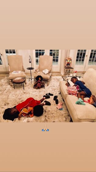 Stelle e Estere, madonna