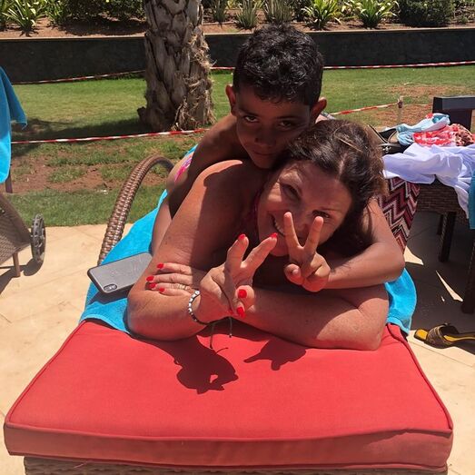 Longe de Itália, mãe de CR7 apoia ataques a Georgina Rodríguez