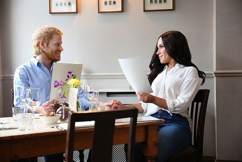 meghan, harry, máscaras