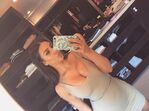 Kim Kardashian, Selfie