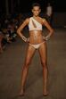 Izabel Goulart 