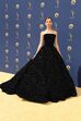 Angela Sarafyan em Christian Siriano